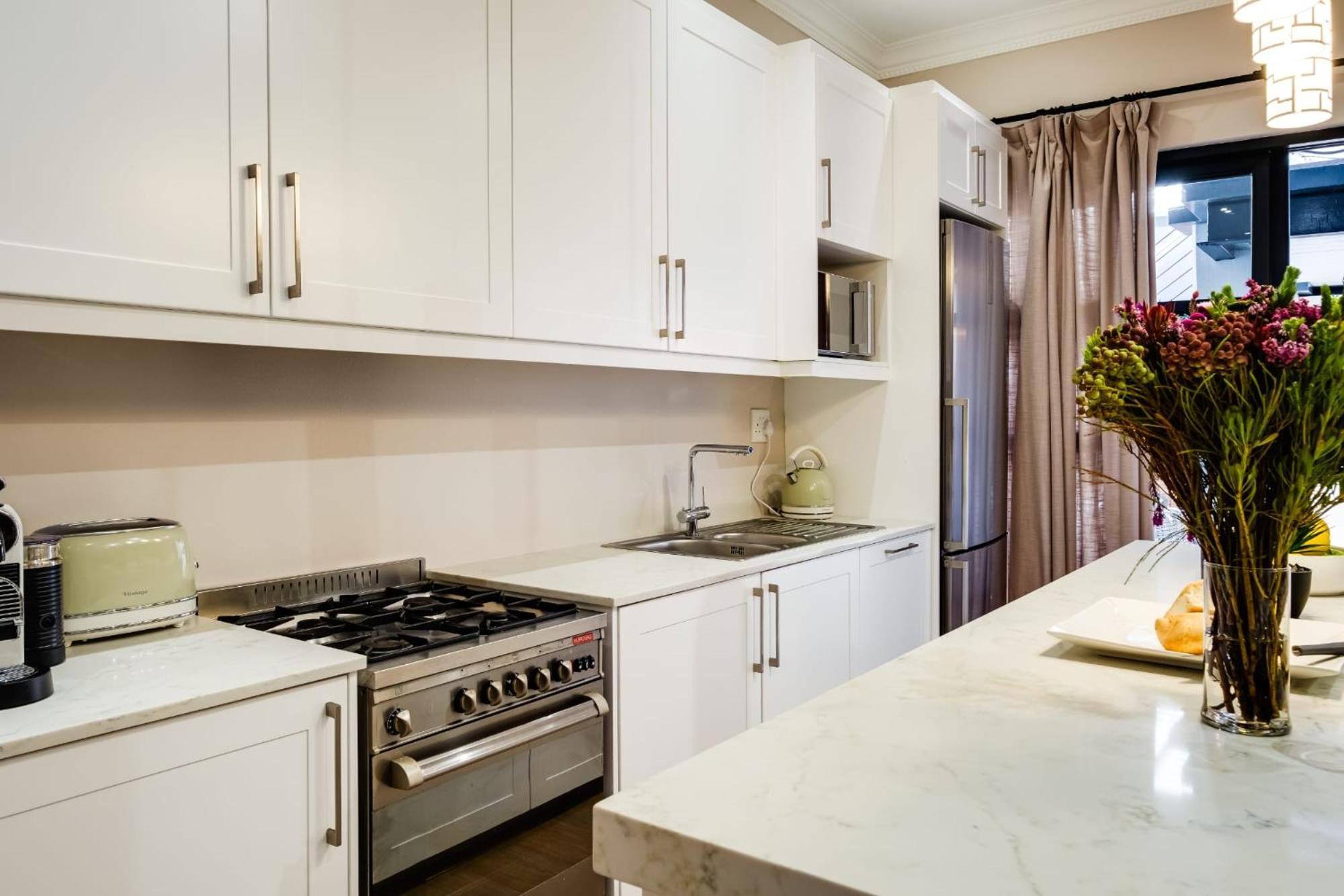 Treasure Apartment *